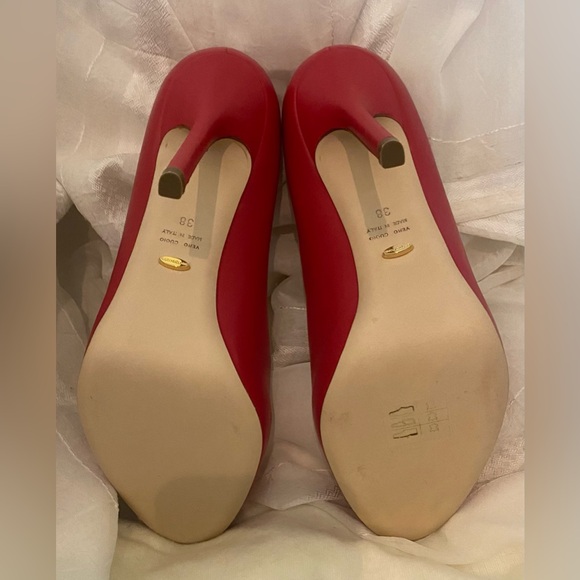 NWOT Sergio Rossi Red Leather Pumps - Picture 4 of 10